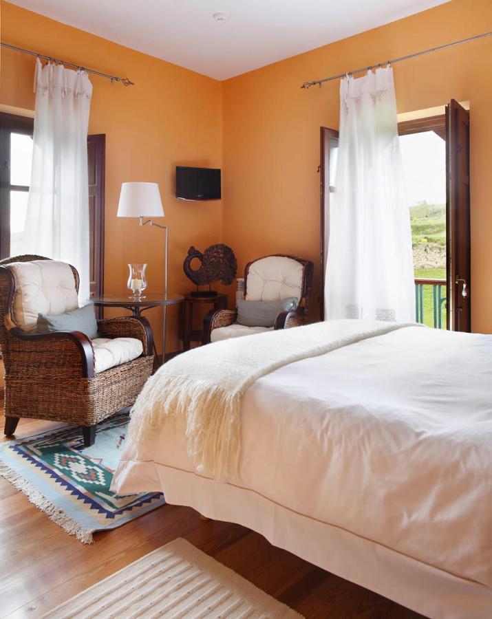 La Casona Del Viajante - Adults Only Hotel Villabajo Exterior photo